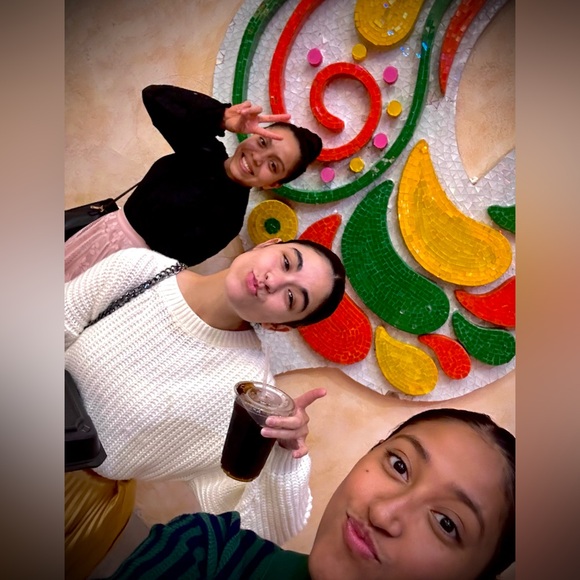 Meet your Posher, Gabrielle - Picture 8 of 11